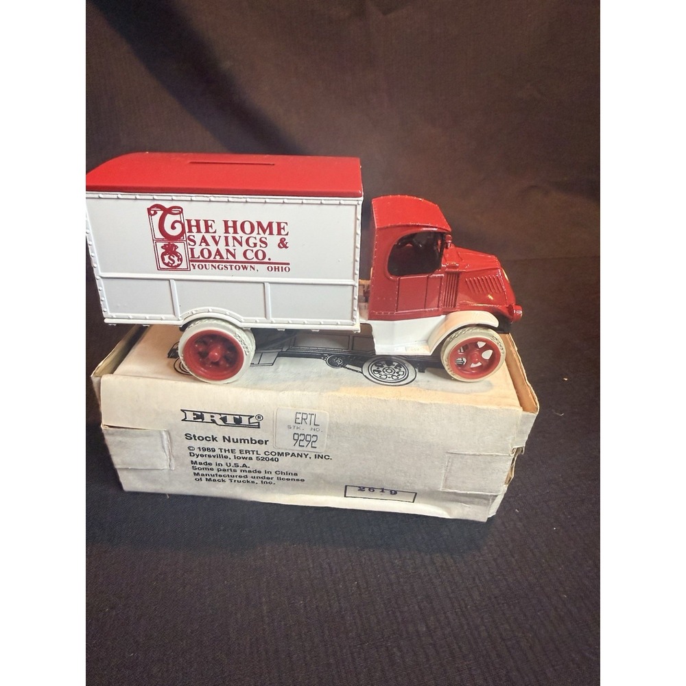 ERTL 1926 Mack Delivery Truck Bank Die-Cast 1/38 Home Savings Youngstown 9292